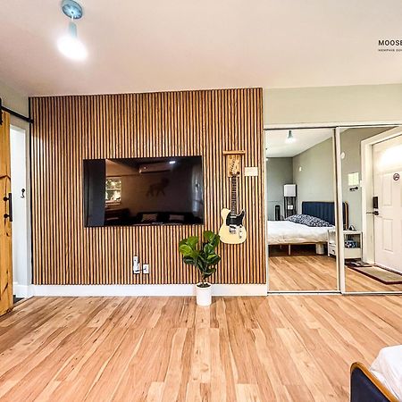 The Moose #7 - Instaworthy Studio With Amazing Views, Free Parking & Heated King Bed Memphis Exteriör bild