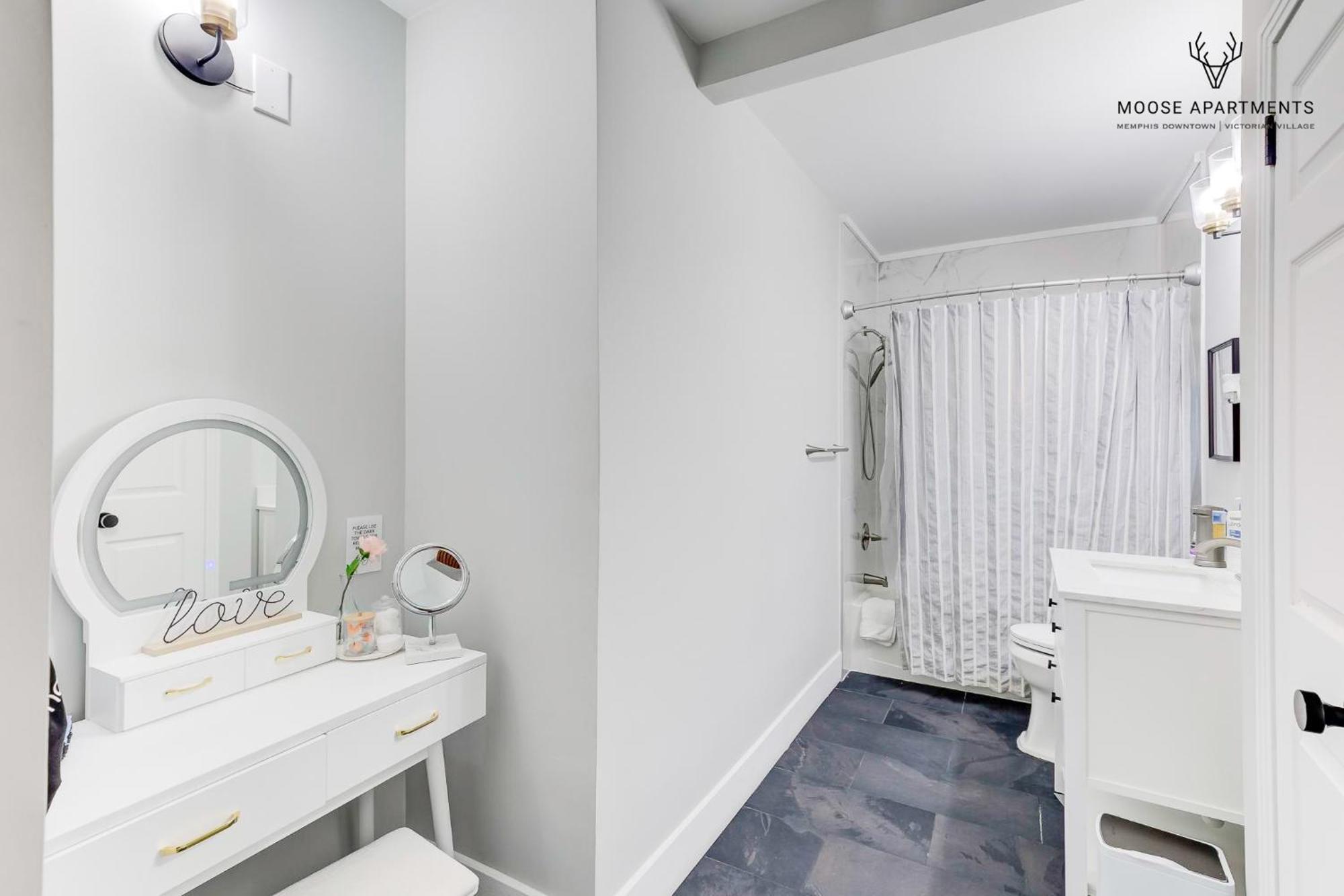 The Moose #7 - Instaworthy Studio With Amazing Views, Free Parking & Heated King Bed Memphis Exteriör bild